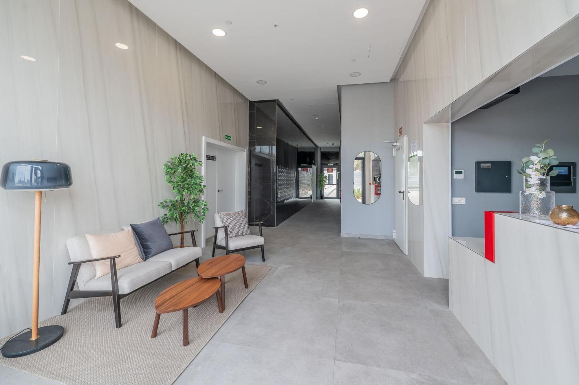 Apartment Sky Urban Tower Malaga
