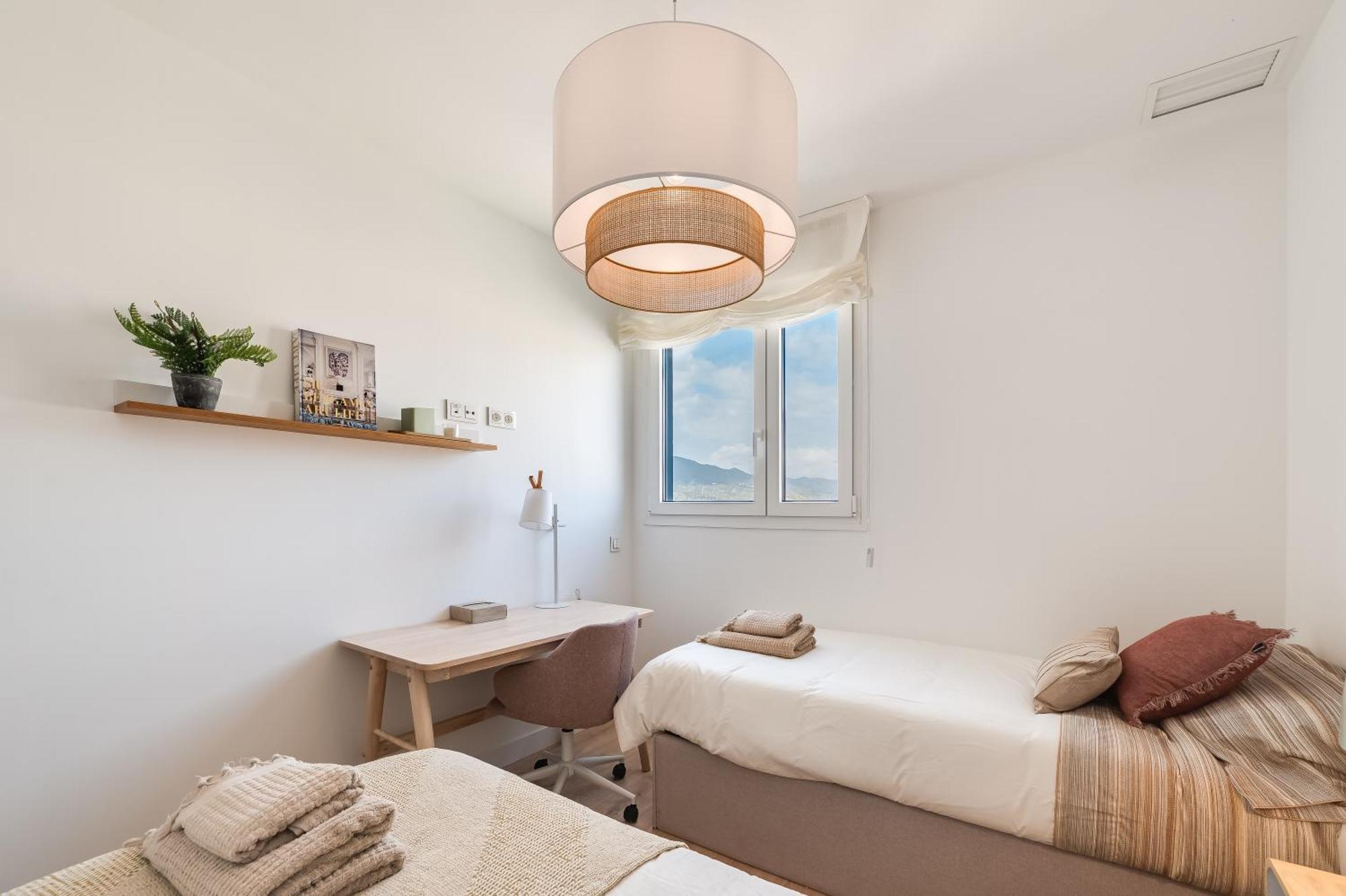 Apartment Sky Urban Tower Malaga