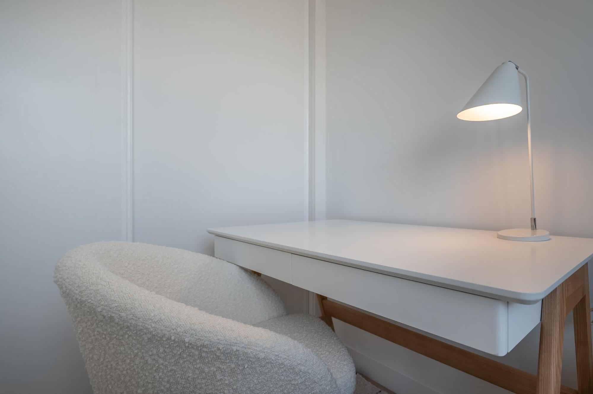 Sky Urban Tower Apartment Malaga